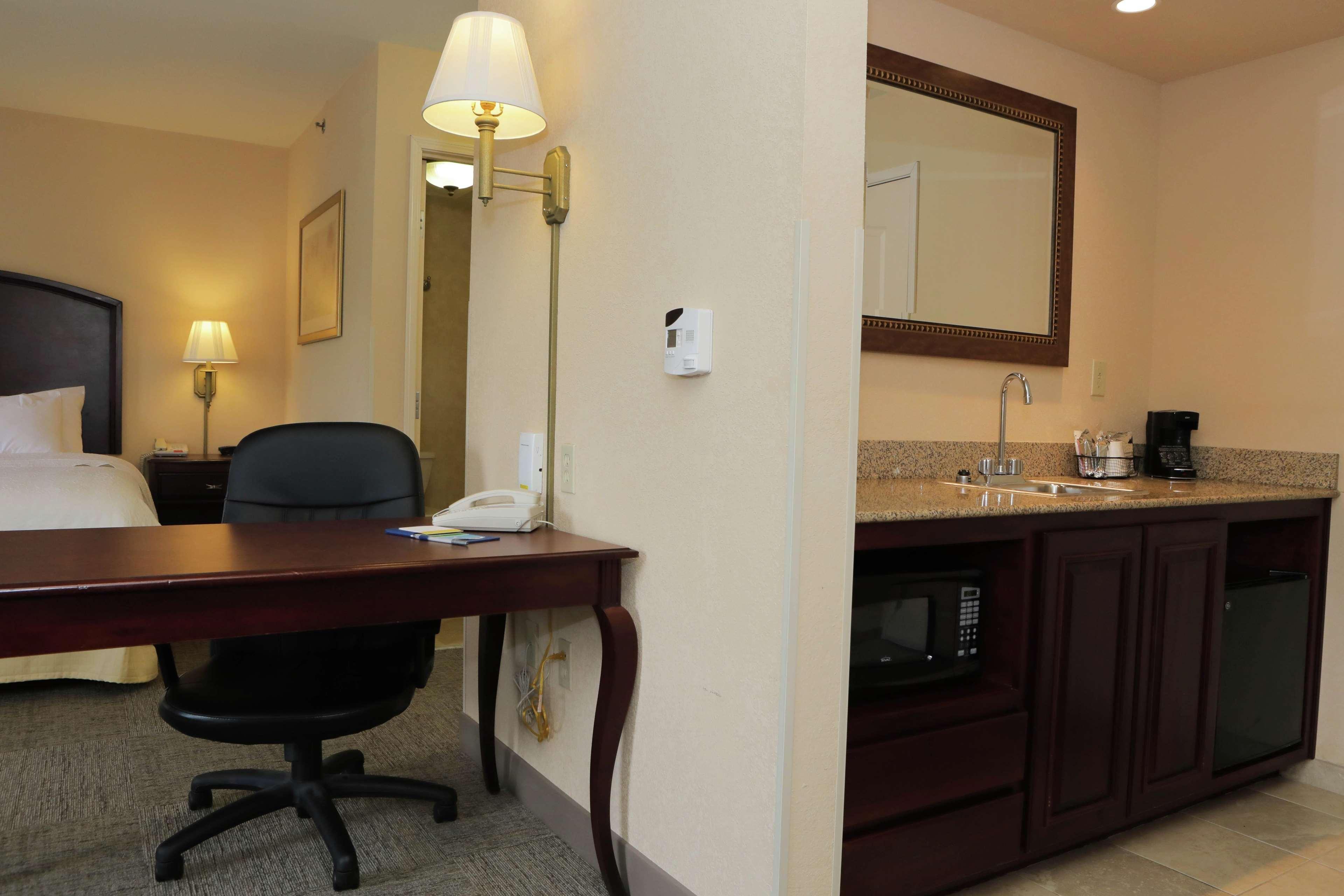 Hampton Inn By Hilton Clinton Dış mekan fotoğraf